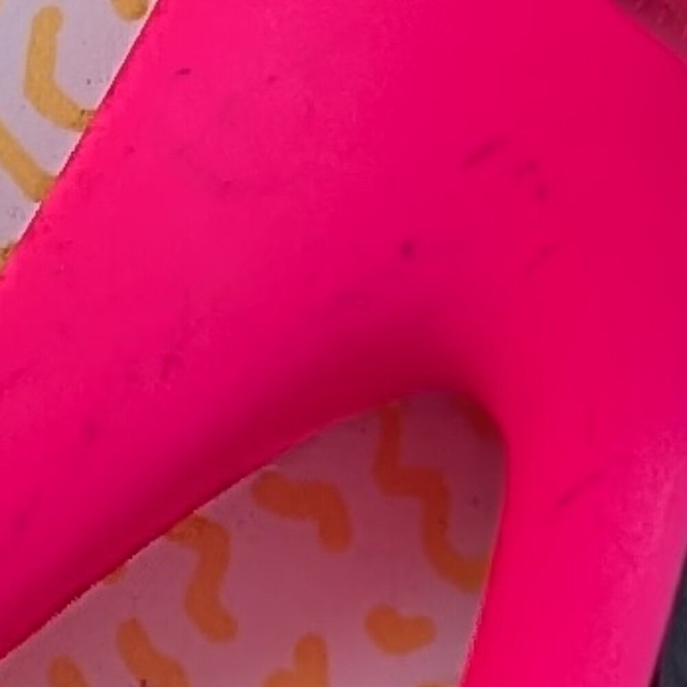 Luscious Neon Pink Glowing Platform Heels Size 7 - Picture 7 of 10